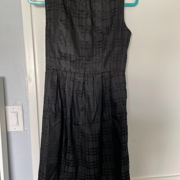 Max and Cleo black dress size 6 - Picture 4 of 5